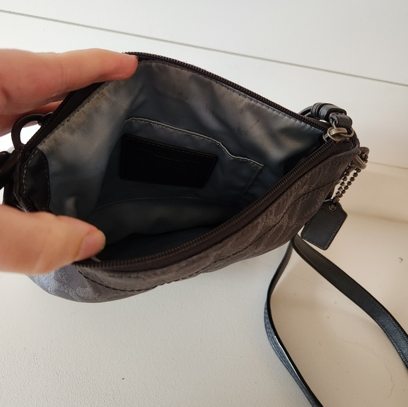 Coach Crossbody - Picture 2 of 4
